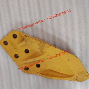 XCMG XE215C Excavator parts Right bucket blade  819910670